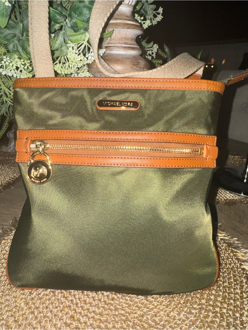NWOT MICHAEL KORS Gorgeous Olive Green and Tan Nylon Crossbody Tote
